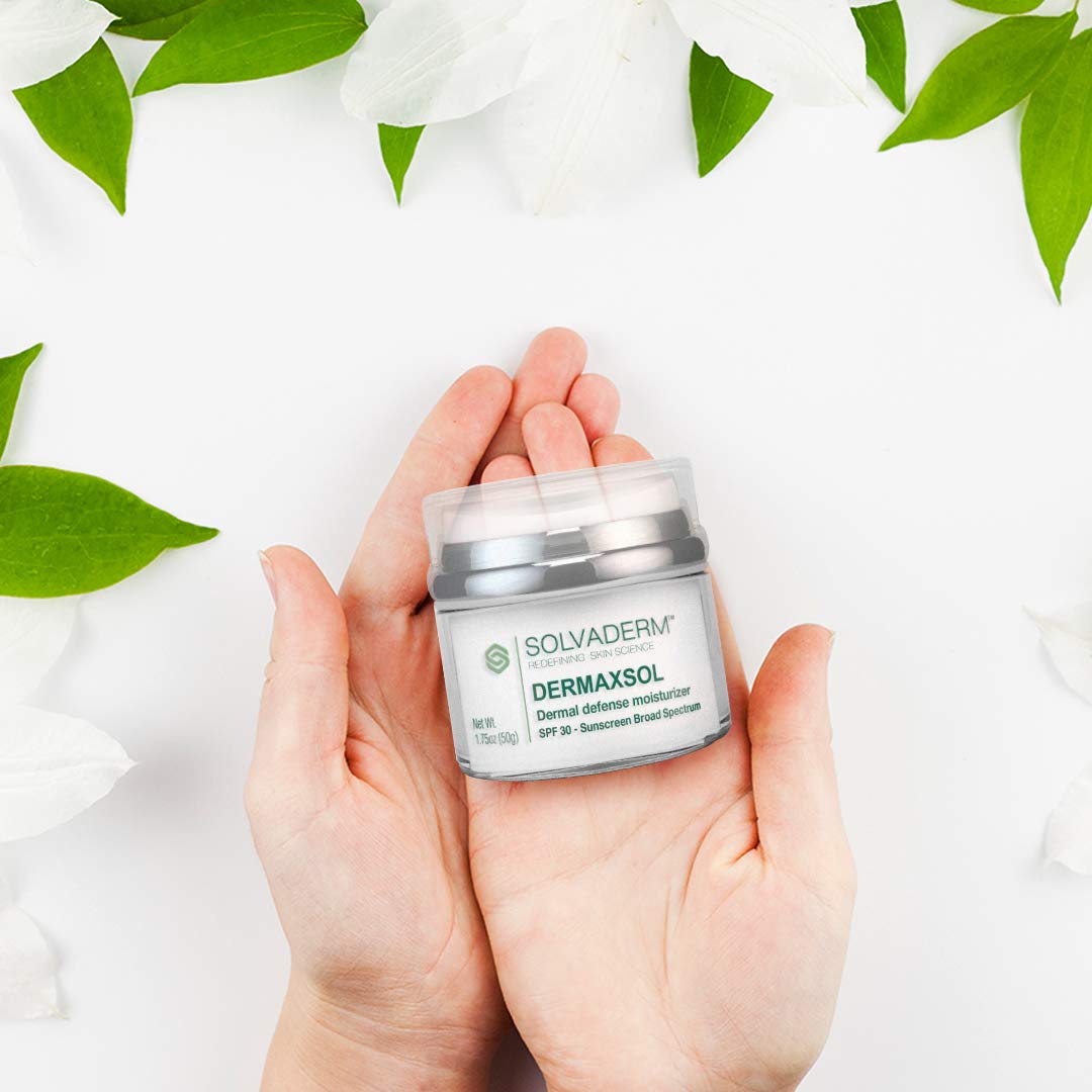 Solvaderm Dermaxsol Daily Moisturizer with Broad Spectrum SPF 30 β Lightweight, Non-Greasy Face Lotion for Hydration & Sun Protection β For All Skin Types β Dermatologist Formulated & Approved