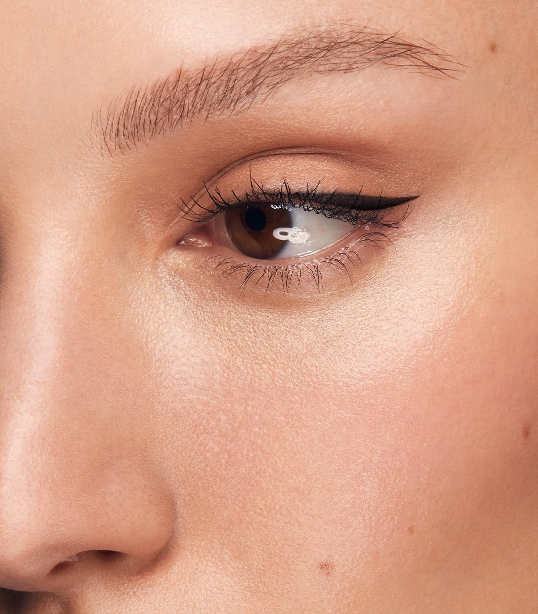 MAKE Beauty Eye Shaping Stylo - Cream Eyeshadow Stick. 4-in-1 Shape, Define, Contour, and Shade Eye Shadow for Versatile Makeup Looks. Long-Lasting Creamy Formula. Shade - Cultivate