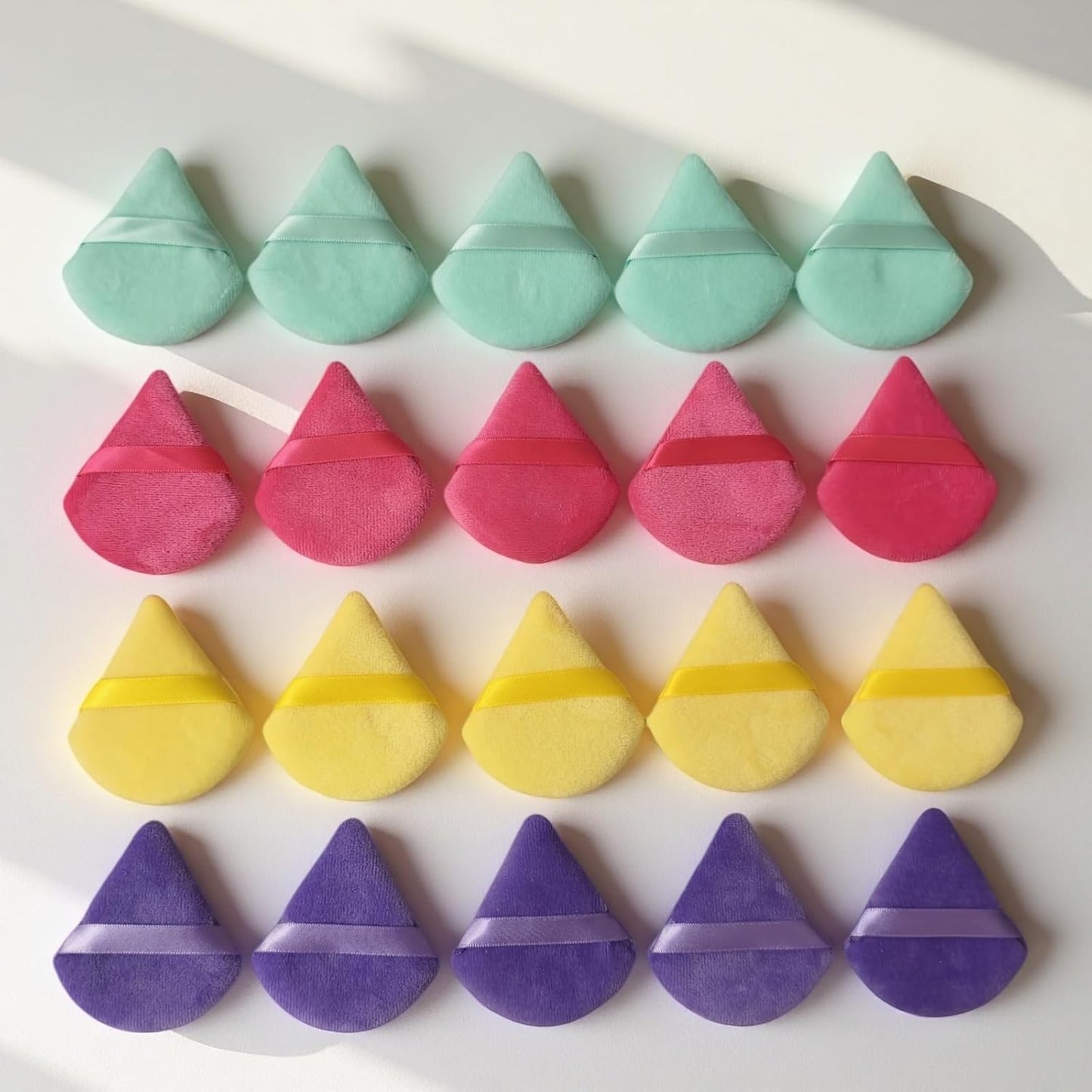 BS-MALL Makeup Sponge Set 20 Pcs – Premium Portable Super Soft Triangle Puff for Flawless Makeup Application,Beauty Cosmetic Applicators For Daily Use (Multicolored)