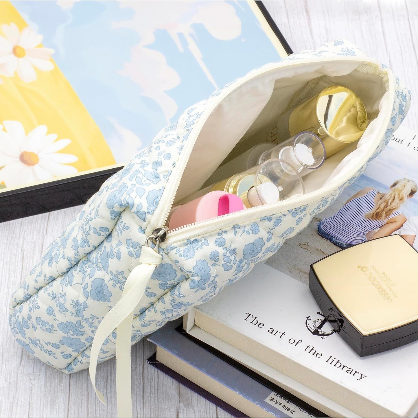 PAZIMIIK Quilted Makeup Bag Large Travel Zipper Soft Cosmetic Pouch for Women Girls Make Up,Little Flower Blue