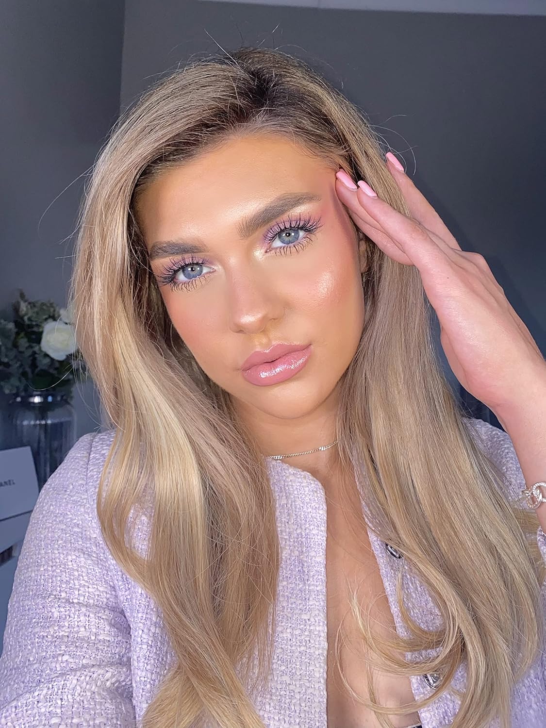 Makeup Revolution Hydrate Primer, Water-Based Primer with Vitamin E & Hyaluronic Acid, Lightweight Formula, Vegan & Cruelty-Free, 0.95 Fl Oz